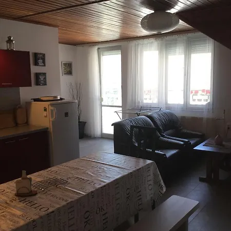 Guest house Avas