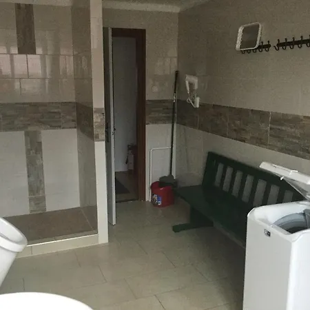 Guest house Avas *